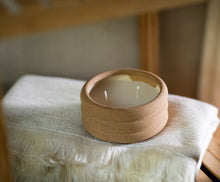 Charger l'image dans la galerie, Bougie Parfumée Vanille en Céramique