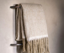 Charger l&#39;image dans la galerie, Couverture Laine Beige
